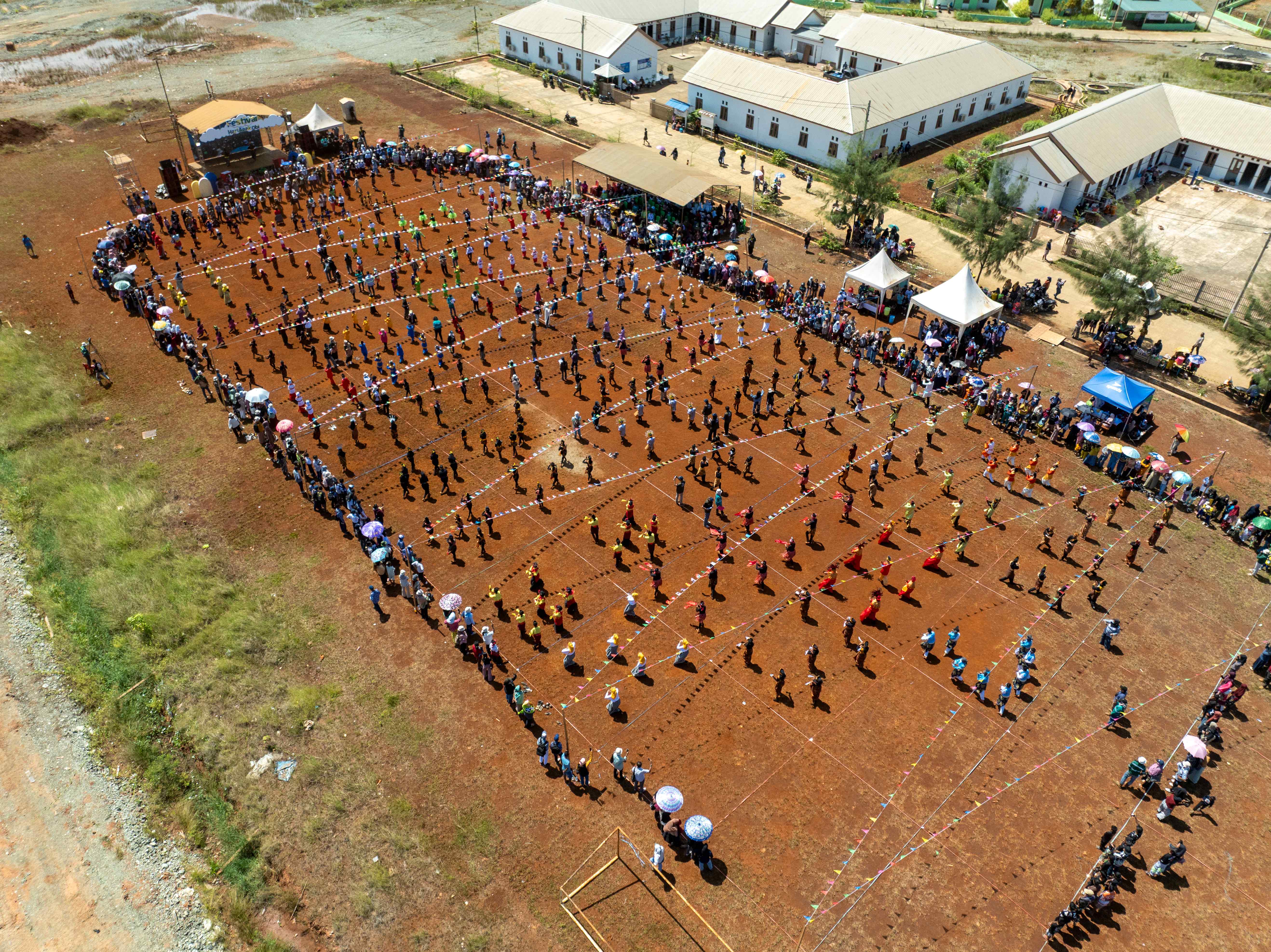 30072025 hn photo festival hari anak obi 15 11zon
